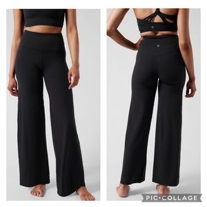 Athleta Elation Wide Leg Pant, Black, Size Medium Petite, NWT